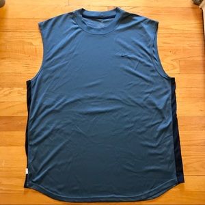 Nike Sleeveless Training Shirt XL